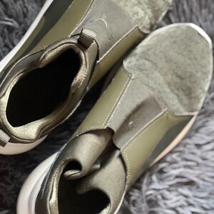 Puma Olive Green High-Top Sneakers